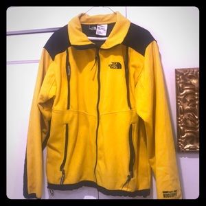 The North Face Men’s Windstopper Fleece